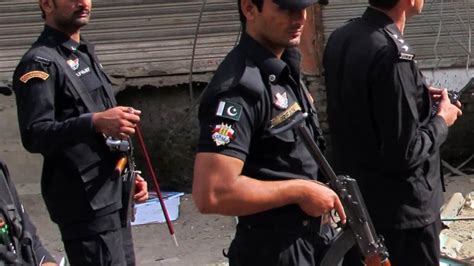 Shocking پاکستان میں شخص نے پولیس کانسٹیبل کے کاٹے ناک، کان اور ہونٹ، وجہ جان کر اڑجائیں گے ہوش