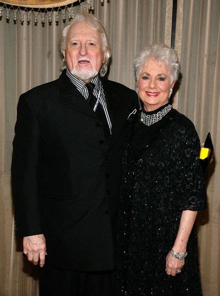 Marty Ingels Shirley Jones Married Since 1977391936 10212015 Hollywood Couples