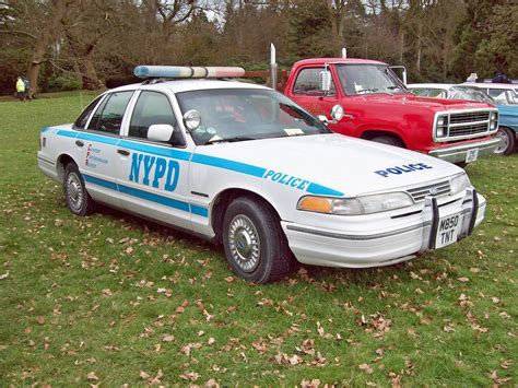 A true testament to its durability. 42 Ford Crown Victoria Police Interceptor (1992-97) | Flickr