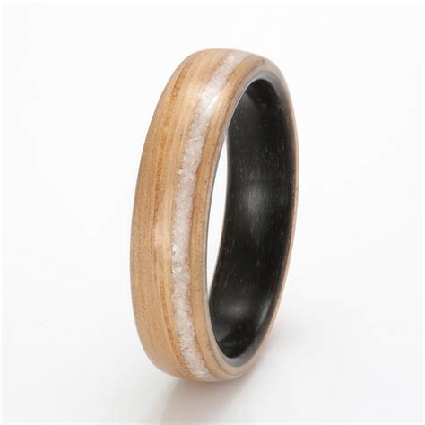 Oak Wood Ring With Bogwood 1mm Mother Of Pearl C526 ?v=1646490064