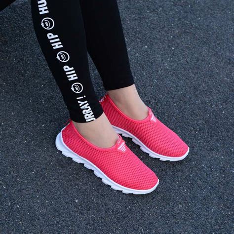 New Women breathable mesh sneakers Mother Loafers Soft ...