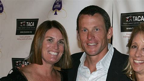 Lance Armstrong Fighting Government Questions About Sex Life