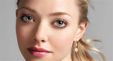 Classic beauties, drop dead gorgeous models, mesmerizing actresses, sultry music artists, and appealing reality stars are among the most beautiful female celebrities rihanna, gal gadot, margot robbie, and scarlett johansson are undoubtedly some of the hottest female celebrities in the limelight. Top 10 Female Celebrities With Most Beautiful Noses 2020 ...