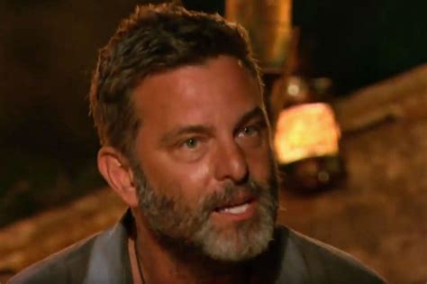 survivor watch the emotional moment jeff probst kicks out jeff varner for outing zeke smith