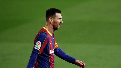 СМИ Барселона заплатит Месси 39 миллионов евро в июле Спорт РИА