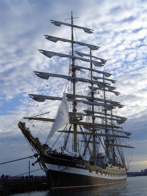 Tall Ship Tall Ships Classic Boats Sailing Ships
