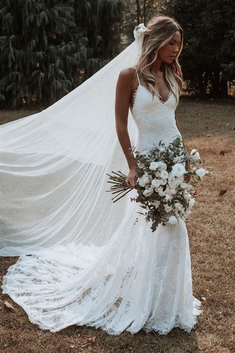 19 grace loves lace wedding dresses for 2021 ~ kiss the bride magazine