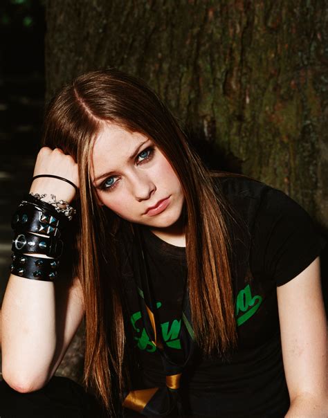 Classify Avril Lavigne