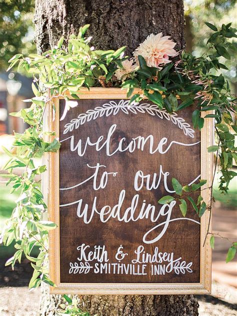 These 25 Rustic Wedding Signs Are Perfect For Your Outdoor Or Indoor Venue Rustic Wedding