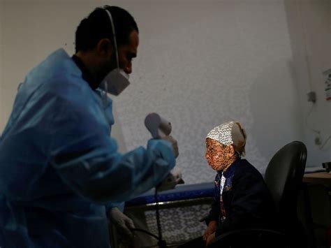 Photos Gaza Burn Victims Get 3d Printer Face Masks Made Close To Home