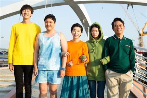 Girlfriend lee kwang soo more videos: Lee Kwang Soo And "The Sound Of Your Heart" Cast Say ...