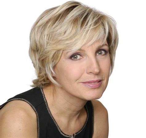 Évelyne dhéliat (born 19 april 1948) is a french weather presenter and former continuity announcer. couleur cheveux evelyne dheliat