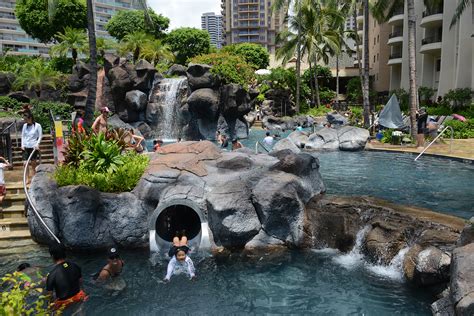 Hilton Grand Vacation Suites At Hilton Hawaiian Village Kalia Tower 4