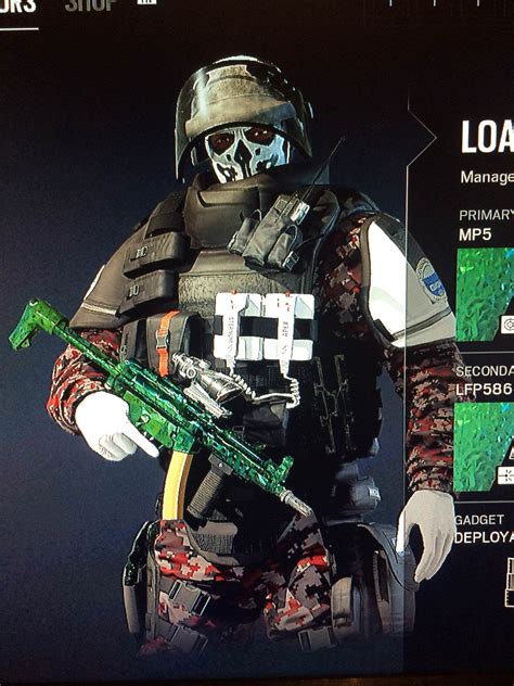 Current Doc Loadout Getting 5000 R6 Credits Tonight Suggestions For A