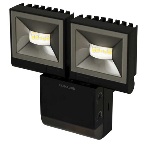 Timeguard 2 X 10w Led Compact Twin Headed Floodlight With Pir Black