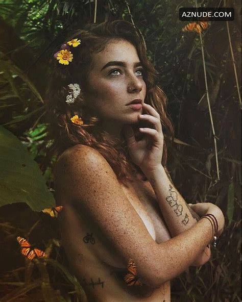 Melanie Mauriello Nude And Sexy Photos Collection Aznude