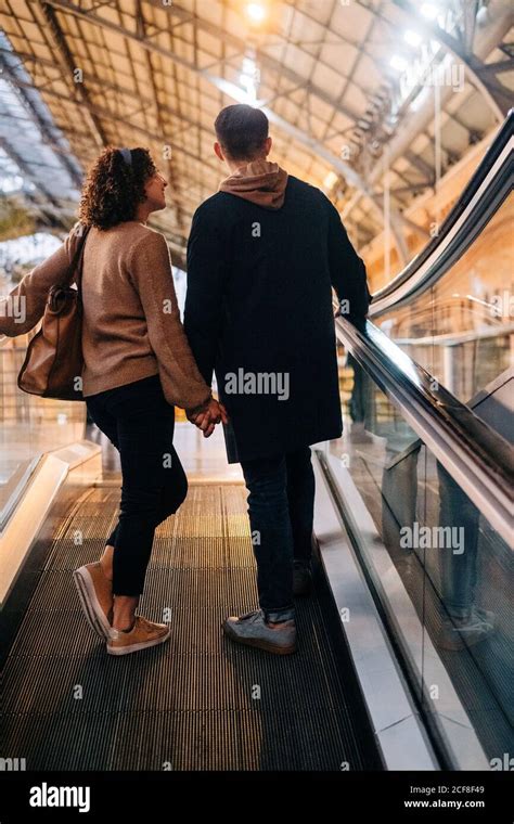 Travelator Shopping Mall Hi Res Stock Photography And Images Alamy