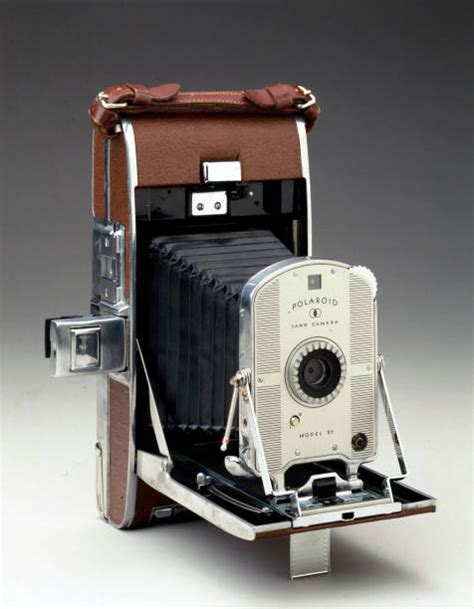 Otd 1947 Polaroids First Instant Photography System Demonstrated