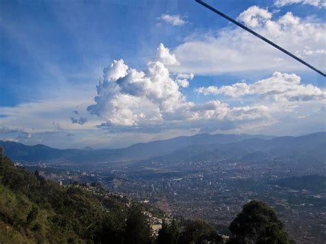 Medellín vs panama city, panama. Bogota vs Medellin: Choosing Where to Live In Colombia