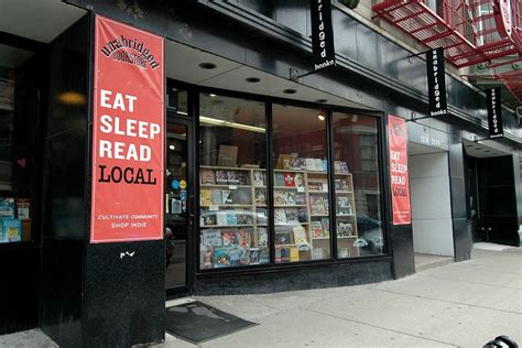 Escape To These Top 10 Independent Bookstores In Chicago Urbanmatter