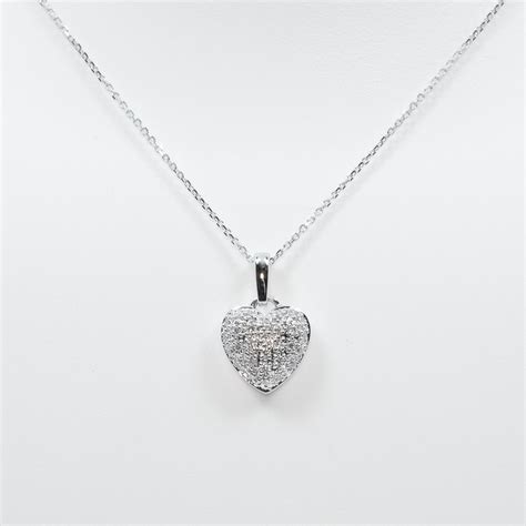 14k White Gold Natural Diamond Pave Heart Necklace