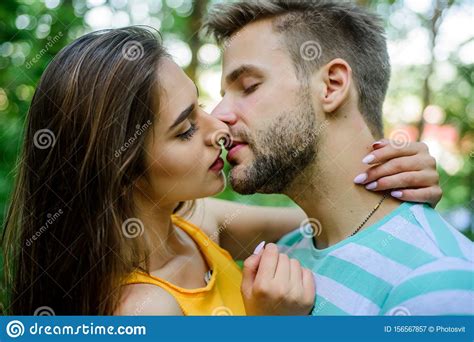 Concetto Di Bacio Passionale Dare Un Bacio Seduzione E