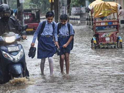 Rains Break 15 Year Record In National Capital Schools In Delhi Ncr Closed