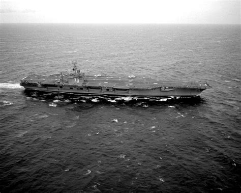an aerial starboard beam view of the nuclear powered aircraft carrier carl vinson cvn 70