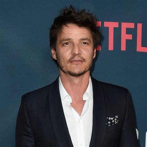 Soon after his birth, his family was granted political asylum in denmark while chile was under the military dictatorship of augusto pinochet. Pedro Pascal Bio: Age, Height, Net Worth, Dating, Girlfriend, Wife, Career
