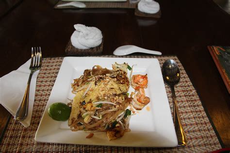 baipai thai cooking class bangkok thailand pad thai adrienne bartl flickr