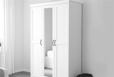 Il venditore si assume la piena responsabilità della messa in vendita dell'oggetto. guardaroba con ante a specchio SONGESAND bianco IKEA ...