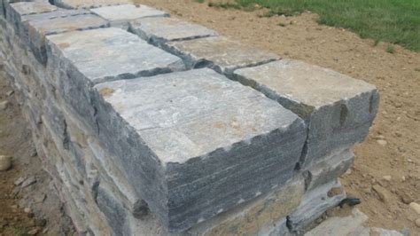 Hand Chiseled Granite Retaining Wall Long Island Ny Millenium Stoneworks