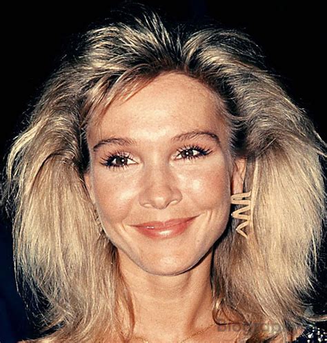 Cynthia Rhodes Biography Facts And Lifestyle Biographyit