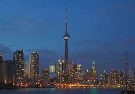Die königin wurde gebeten eine hauptstadt für kanada zu wählen, die bis dahin aus zwei kolonien, vor einer der hauptgründe für die auswahl von ottawa als kanadas hauptstadt war wegen seiner. Kinderweltreise ǀ Kanada - Hauptstadt und Klima