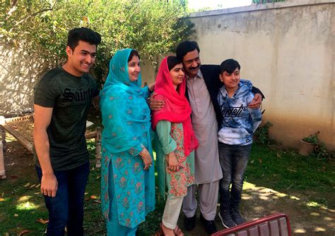 ‘like A Dream Malala Makes An Emotional Visit To Her Pakistani