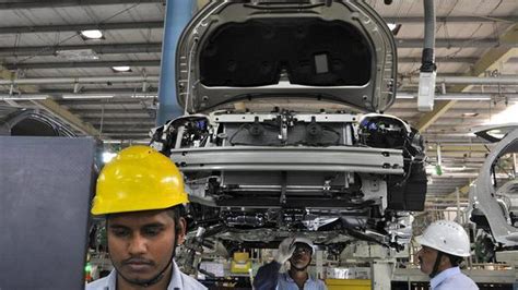 Manufacturing Pmi Rebounds To 512 In August The Hindu Businessline