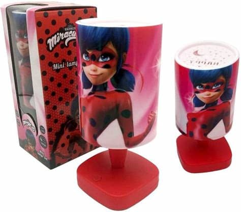 2 auswechselbare schablonen projizieren den sternenhimmel. Miraculous Ladybug Sternenhimmel Lampe. in 2020 ...