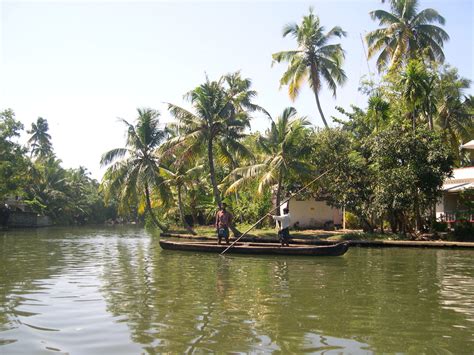 Bekal Kasaragod And Valiyaparamba Backwaters And Heritage Of North
