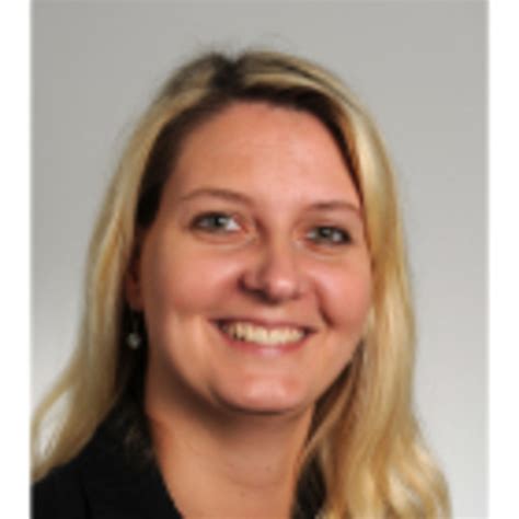 Bitte wählen sie eine filiale, um sämtlichen dazugehörigen informationen. Melanie Mehring - Senior Kundenberaterin - Deutsche Bank ...