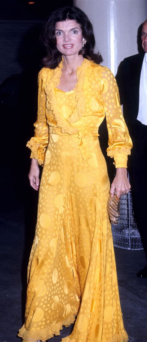 Iconic Jackie Kennedy Fashion Pictures - Style Photos of Jackie O