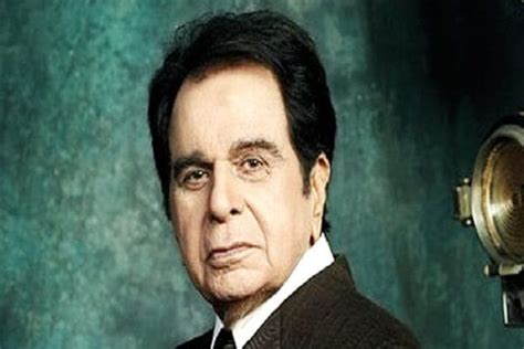 Bollywood star dilip kumar smiles after receiving a lifetime achievement award from india's president pratibha patil (unseen) during the 54th. Dilip Kumar Age, House, Real Name, Biography, Height, Death News and More