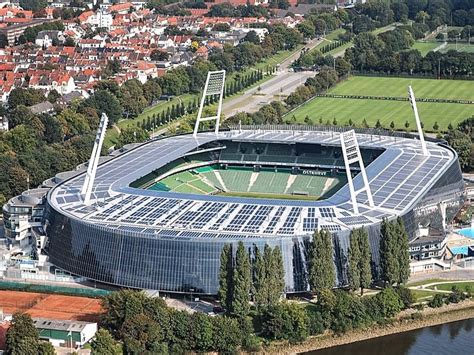 Neftyanik stadium , ufa , russia. Sepsi Osk Stadion Nou / Galerie Foto Un Alt Stadion Modern ...