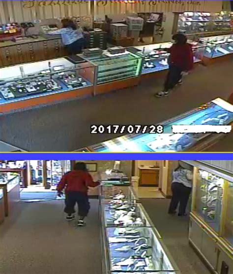 Parma police looking for jewelry store robber wearing wig, surgical