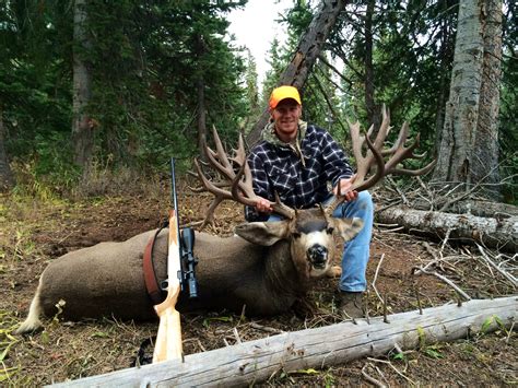 Big Bucks Colorado Hunter Brett Ross Kills 292 Inch Mule Deer
