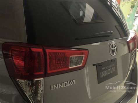 Jual Mobil Toyota Kijang Innova 2020 G 2.4 di DKI Jakarta ...