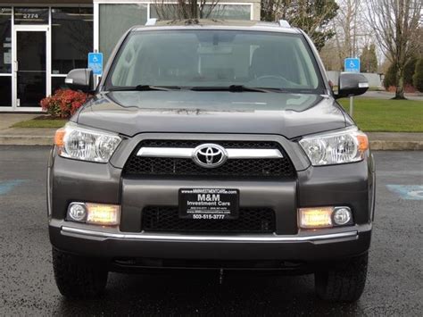 2010 Toyota 4runner Sr5 V6 40l Leather Moon Roof 4wd Heated Seats