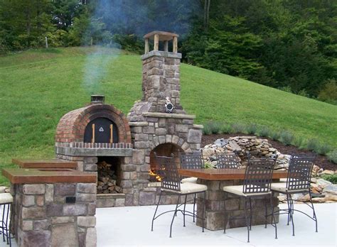 Outdoor kitchens can be made simple or complex according to taste and budget allows. Outdoor Kitchen Ideas That Will Make You Drool