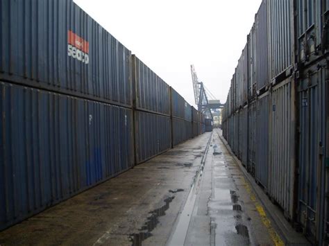 20ft Used Shipping Containers #containers #20ft #shipping | Used shipping containers, Shipping 