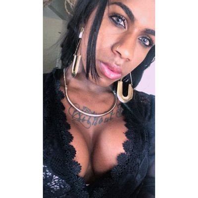 Trans Cm Sabrina Loppes On Twitter Safada Levou Mamando