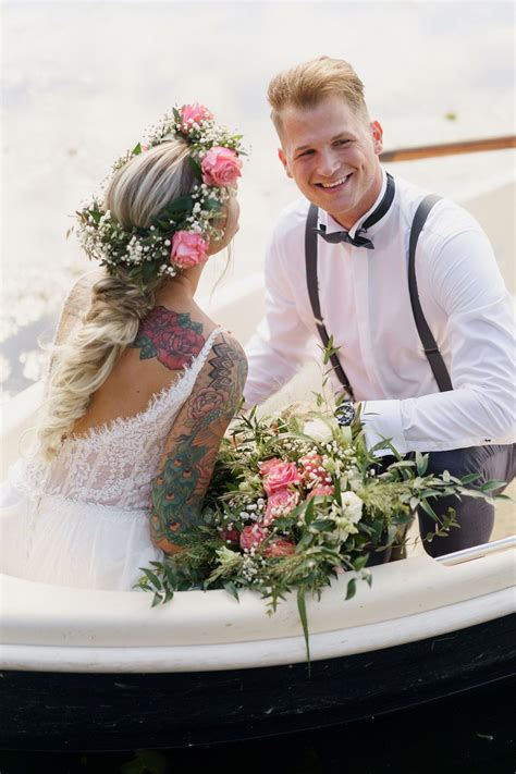 Egal ob zum frühstück oder als warmes hauptgericht, die süßspeise geht nicht nur blitzschnell, sie ist auch noch unglaublich lecker. Standesamt Hochzeit am Wasser in Brandenburg ...